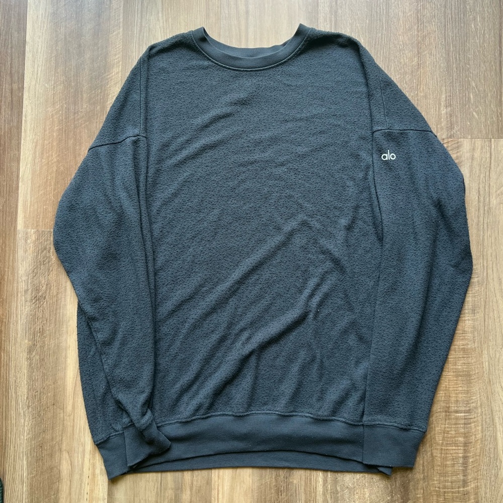 ALO Yoga Soho Pullover